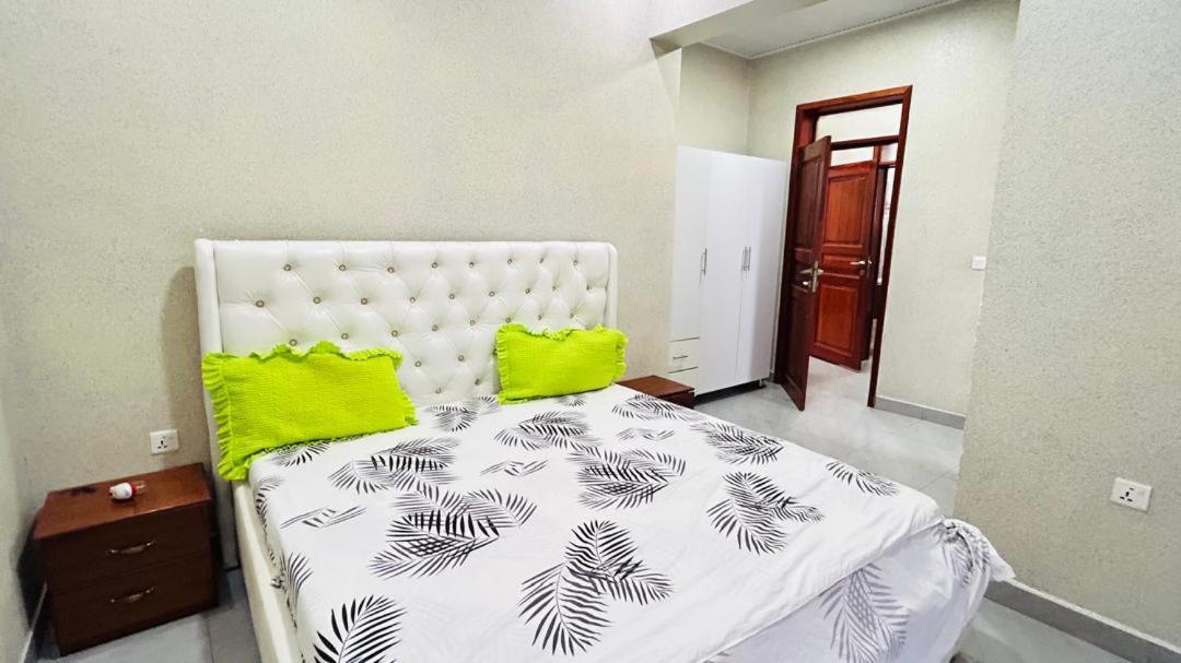 The Vacation Homes Villa Кигали Экстерьер фото